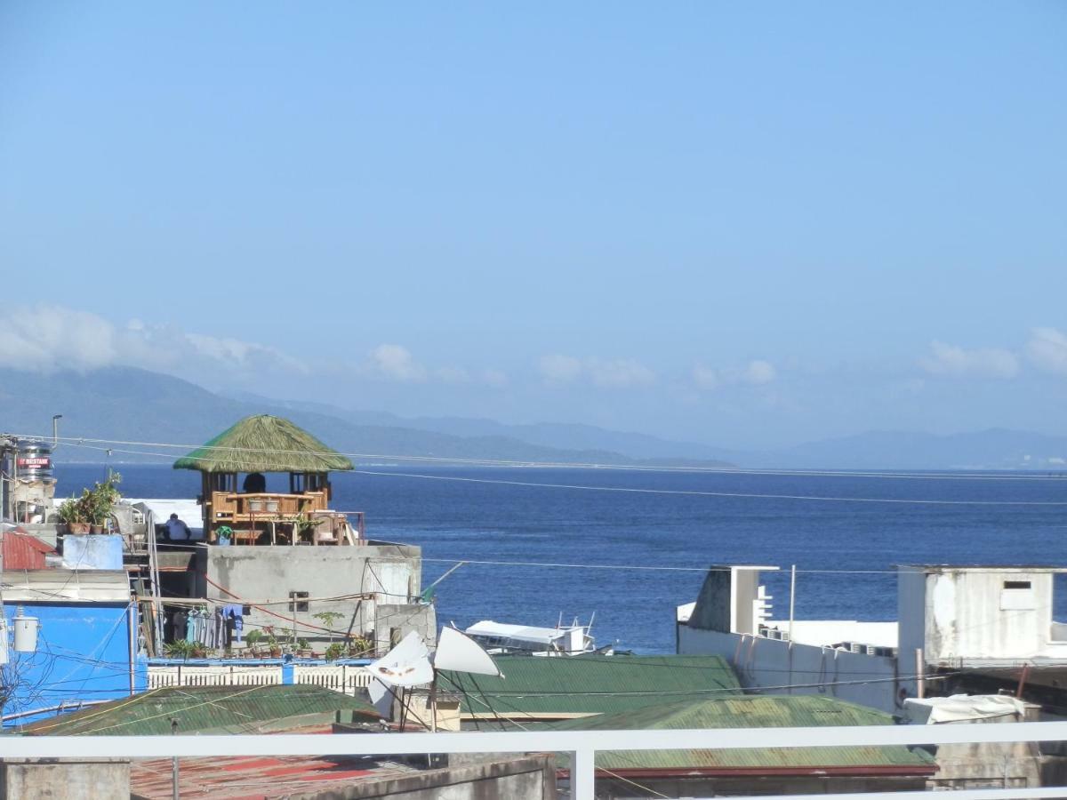 The Blue Pagong Aparthotel Puerto Galera Eksteriør bilde